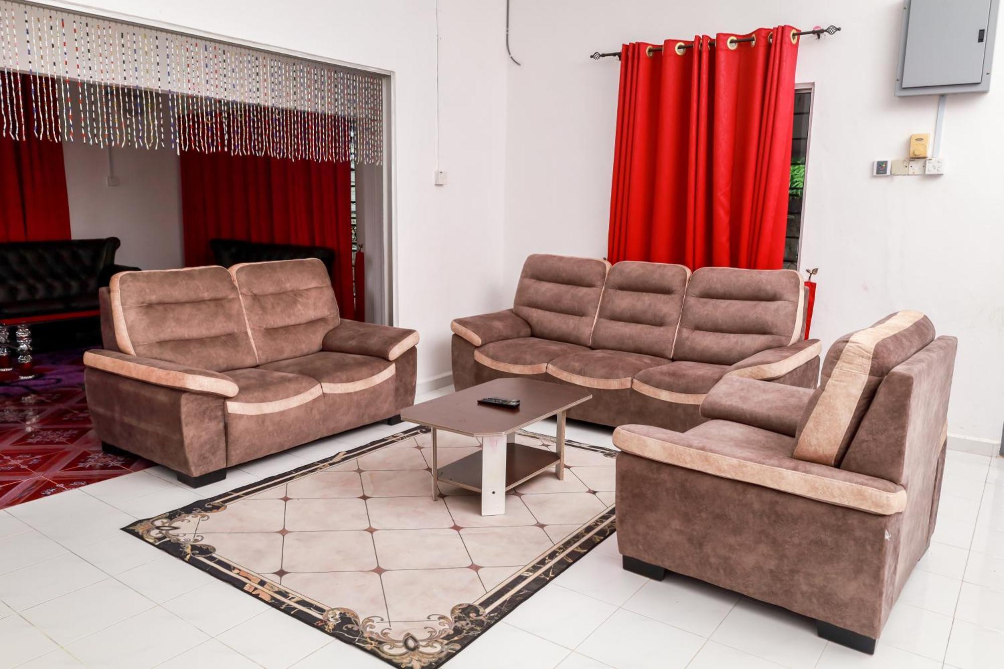 D'Bali Homestay - Private Swimming Pool, Netflix, Internet Wifi ,Cuckoo, Internet Wifi , Dryer, Washing Machine, Aircond Setiap Bilik & Ruang Tamu Pasir Puteh Exterior photo