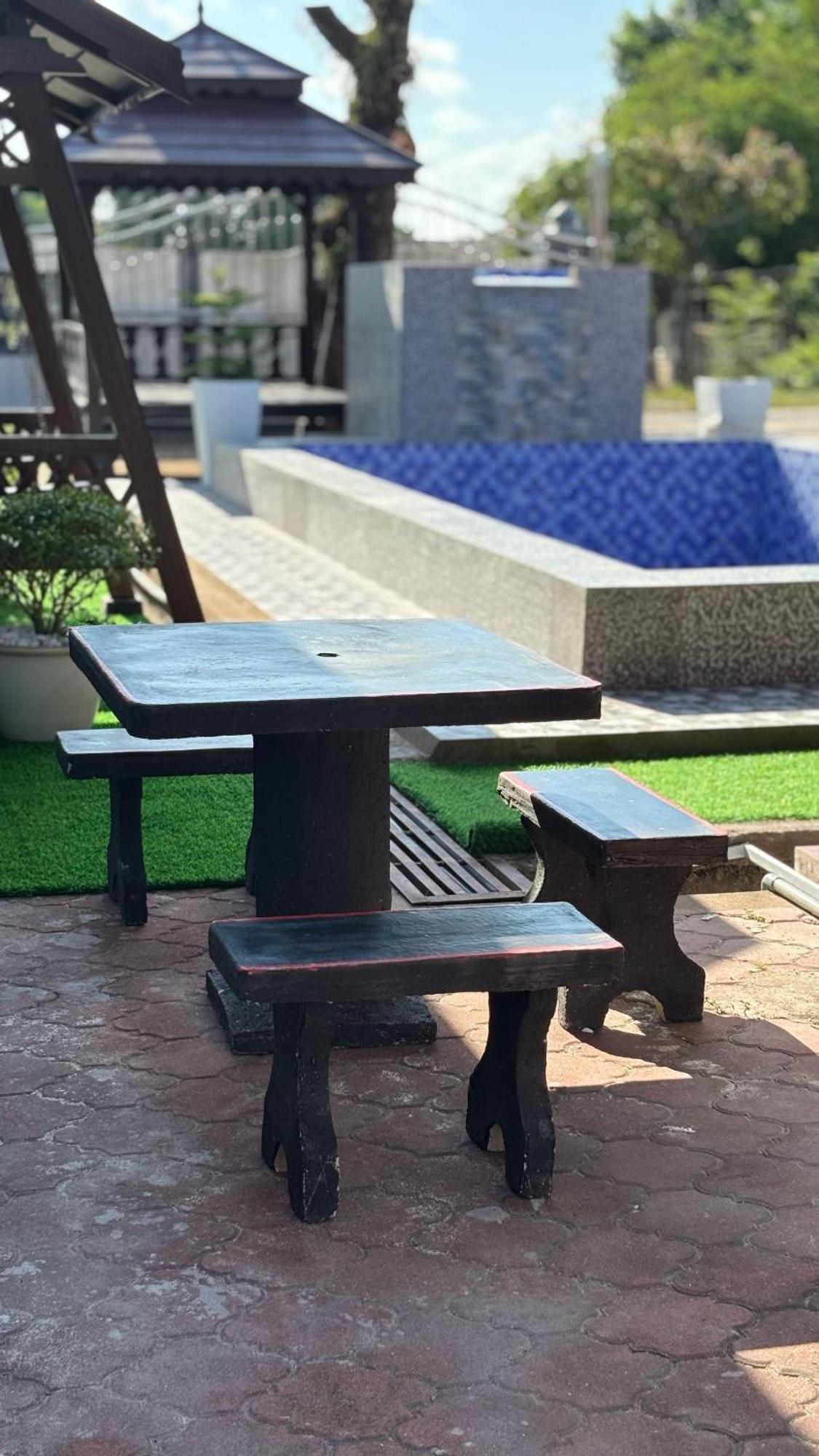 D'Bali Homestay - Private Swimming Pool, Netflix, Internet Wifi ,Cuckoo, Internet Wifi , Dryer, Washing Machine, Aircond Setiap Bilik & Ruang Tamu Pasir Puteh Exterior photo